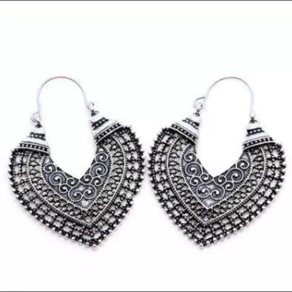 🔴Bohemian Engraved Boho Earrings - Picture 3 of 3